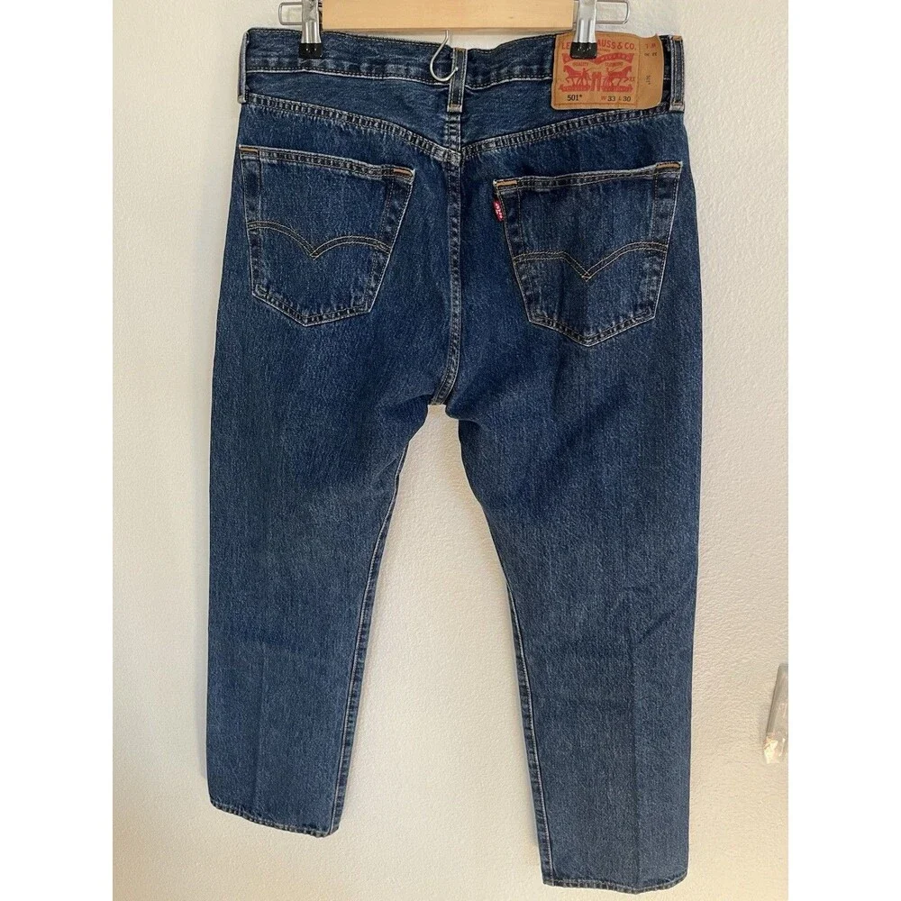 Levis 501 Men’s Original Fit Jeans Straight Leg Button Fly 33x30 Blue Timeless